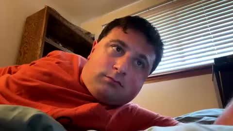 jake181011 online show from July 16, 2026, 9:43 pm
