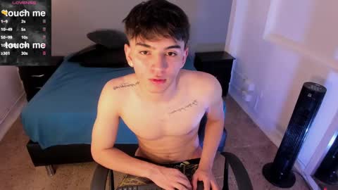 Snapshot of jake33__ chatting on December 11, 2024, 8:50 pm jake online show from December 11, 2024, 8:50 pm