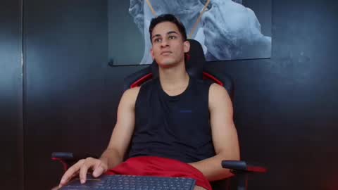 Snapshot of jakemoxley chatting on September 17, 2025, 4:08 pm JakeMoxley online show from September 17, 2025, 4:08 pm