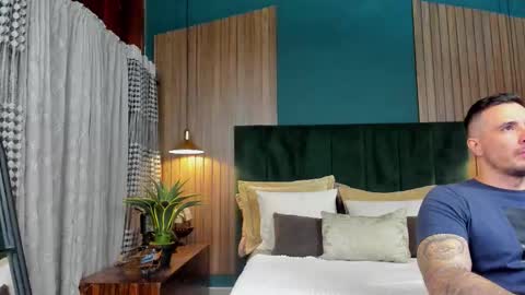 jakestone_1 online show from November 22, 2025, 1:04 am