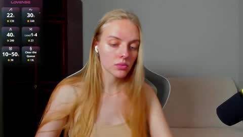 Snapshot of jam_cream chatting on June 8, 2026, 7:53 am Sofia online show from June 8, 2026, 7:53 am