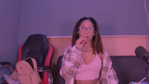 Snapshot of jamaicanbabex chatting on December 19, 2024, 10:13 am jamaicanbabex online show from December 19, 2024, 10:13 am