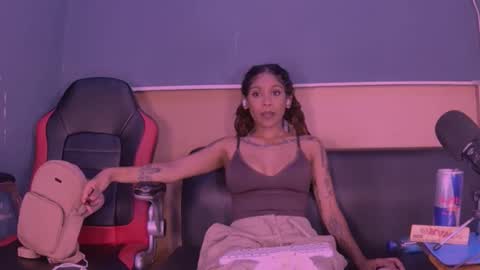 Snapshot of jamaicanbabex chatting on December 30, 2024, 3:02 pm jamaicanbabex online show from December 30, 2024, 3:02 pm