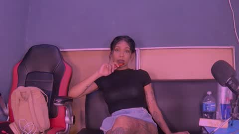 Snapshot of jamaicanbabex chatting on December 31, 2024, 1:08 pm jamaicanbabex online show from December 31, 2024, 1:08 pm