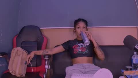 Snapshot of jamaicanbabex chatting on January 6, 2025, 10:24 am jamaicanbabex online show from January 6, 2025, 10:24 am