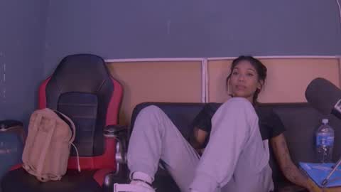 Snapshot of jamaicanbabex chatting on January 6, 2025, 1:41 pm jamaicanbabex online show from January 6, 2025, 1:41 pm