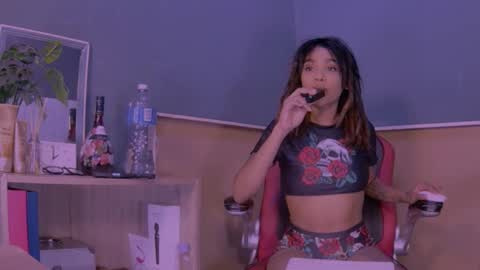 Snapshot of jamaicanbabex chatting on February 20, 2025, 9:53 pm jamaicanbabex online show from February 20, 2025, 9:53 pm