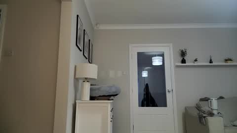 james10johnson online show from February 11, 2025, 9:09 am