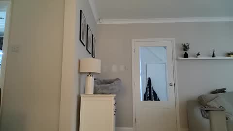 james10johnson online show from February 13, 2025, 8:59 am