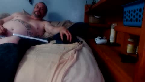 what you in too online show from April 1, 2026, 2:12 am