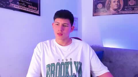 james_cr online show from January 28, 2025, 7:53 pm