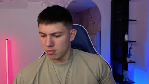 james_cr online show from July 6, 2026, 12:13 pm