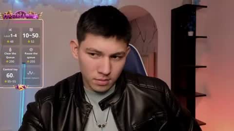 james_cr online show from July 16, 2026, 12:33 pm