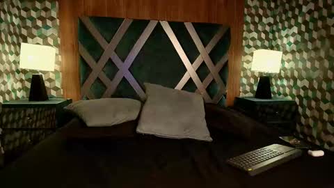 james_morrisonm online show from February 6, 2026, 3:11 am