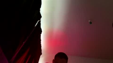 Youngfun  Hung online show from January 18, 2026, 6:34 pm