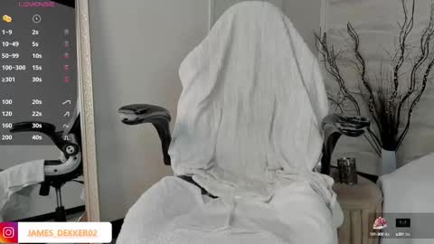 jamesdekker online show from September 17, 2025, 8:21 pm