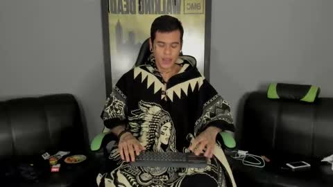 Jamesinked  online show from February 26, 2025, 4:14 pm