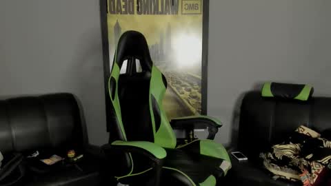 Jamesinked  online show from March 5, 2025, 3:08 am