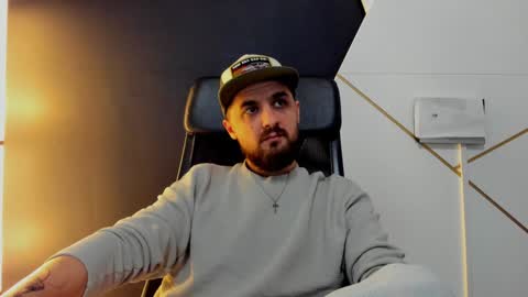 JamesMyers online show from January 8, 2025, 6:09 am