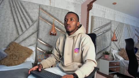 James  online show from January 19, 2025, 12:39 pm