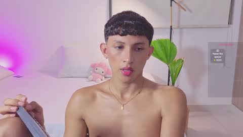 jamess_blanco online show from April 19, 2026, 12:43 am
