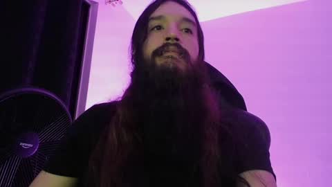 Snapshot of jamesvladi chatting on January 21, 2025, 5:16 am vlad online show from January 21, 2025, 5:16 am