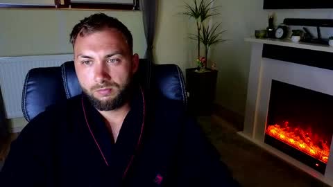 Robbie online show from May 18, 2026, 6:08 am