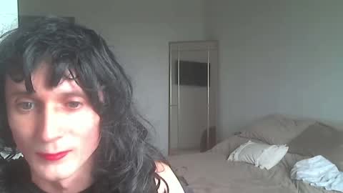 Snapshot of jane_cd chatting on June 2, 2026, 8:38 am jane_cd online show from June 2, 2026, 8:38 am