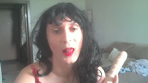 Snapshot of jane_cd chatting on June 9, 2026, 8:37 am jane_cd online show from June 9, 2026, 8:37 am