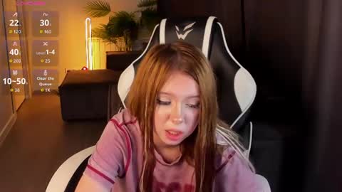Snapshot of jane_halll chatting on July 7, 2026, 6:47 am Jane online show from July 7, 2026, 6:47 am