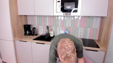 Snapshot of jane_modelxx chatting on September 14, 2025, 8:41 pm Jane online show from September 14, 2025, 8:41 pm