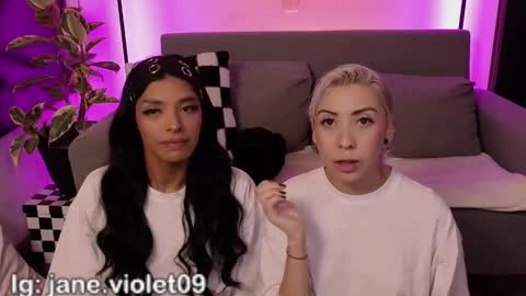 Jane online show from December 19, 2025, 2:51 am