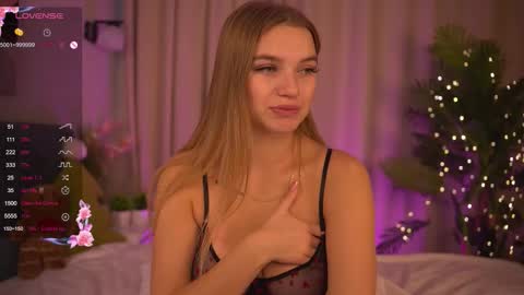 Day Alice Night Stella online show from January 17, 2026, 6:18 am