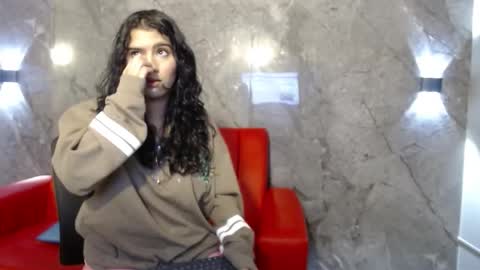 Jan online show from December 14, 2025, 5:24 am