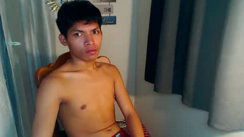 janlloyd04 online show from April 6, 2026, 6:58 am