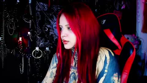 Snapshot of janna_ink chatting on June 5, 2026, 4:52 am online show from June 5, 2026, 4:52 am