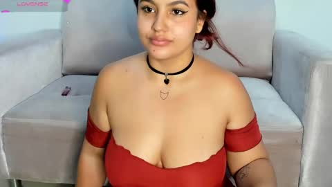 Snapshot of janne_1 chatting on December 1, 2024, 11:58 pm Janne online show from December 1, 2024, 11:58 pm