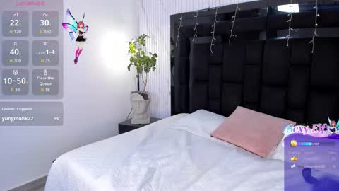 Janne  online show from March 3, 2026, 9:53 pm