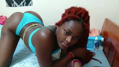 Snapshot of jannie_e chatting on April 4, 2026, 9:12 pm Jannie online show from April 4, 2026, 9:12 pm