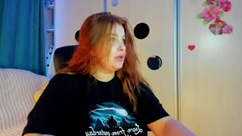 Snapshot of jansylines chatting on June 23, 2026, 4:05 pm JansyLines online show from June 23, 2026, 4:05 pm