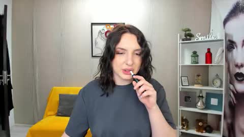 Snapshot of jaquelinlaurent chatting on October 13, 2025, 7:36 pm JaquelinLaurent online show from October 13, 2025, 7:36 pm