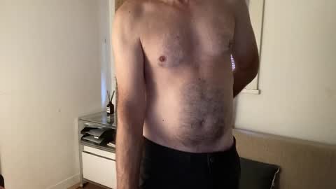 Snapshot of jarabedecereza chatting on February 19, 2026, 9:11 pm MRA online show from February 19, 2026, 9:11 pm