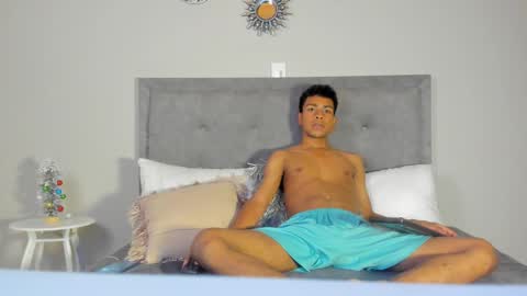 Snapshot of jared_blake chatting on December 17, 2024, 12:34 am jared_blake online show from December 17, 2024, 12:34 am