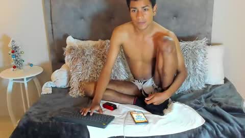 Snapshot of jared_blake chatting on January 9, 2025, 5:02 am jared_blake online show from January 9, 2025, 5:02 am