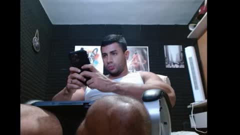 jarod online show from December 17, 2025, 10:27 pm