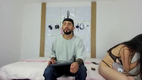 Snapshot of jaryandnick_smith chatting on October 5, 2025, 2:32 am jaryandnick_smith online show from October 5, 2025, 2:32 am