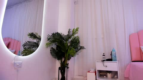      online show from January 14, 2025, 6:24 am