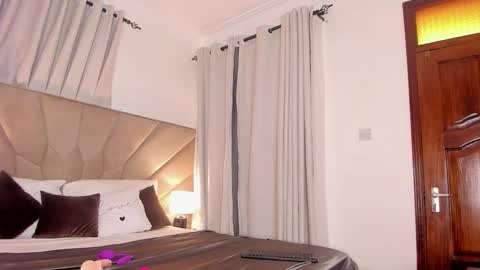 Snapshot of jasmin_melons chatting on February 4, 2026, 3:56 am jasmin_melons online show from February 4, 2026, 3:56 am