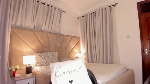 Snapshot of jasmin_melons chatting on February 27, 2026, 2:22 am jasmin_melons online show from February 27, 2026, 2:22 am