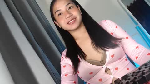 Snapshot of jasmine_arousal chatting on April 3, 2026, 5:33 pm JASMINE online show from April 3, 2026, 5:33 pm